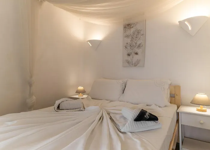 Elpis Mykonos - Delos Port Apartment