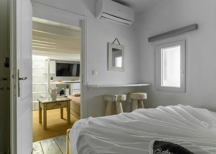 Elpis Mykonos - Delos Port Apartment *